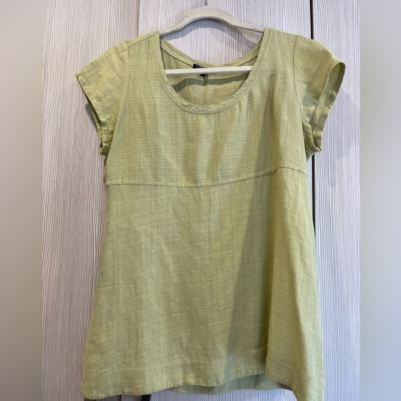 Eileen Fisher | Scoop Neck Empire Waist Blouse | Pistachio Green | Petite Medium - Picture 1 of 10